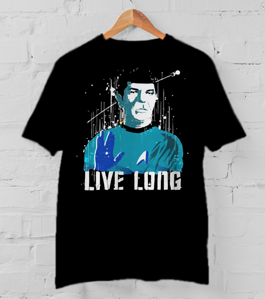 Star Trek Spock Live Long Vulcan Salute Iconic T-Shirt