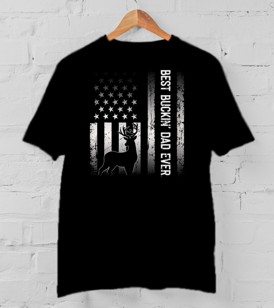 Best Buckin' Dad Ever Deer American Flag Stars Stripes T-Shirt