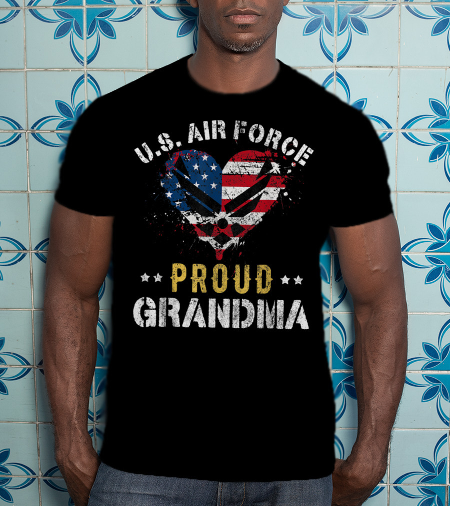 U.S. Air Force Proud Grandma American Flag Heart T-Shirt