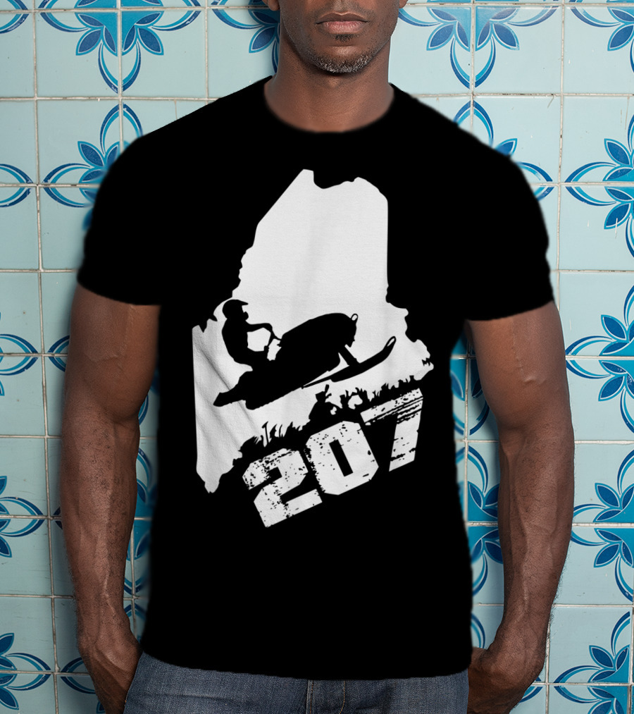 Maine 207 Snowmobile Silhouette In State Outline T-Shirt
