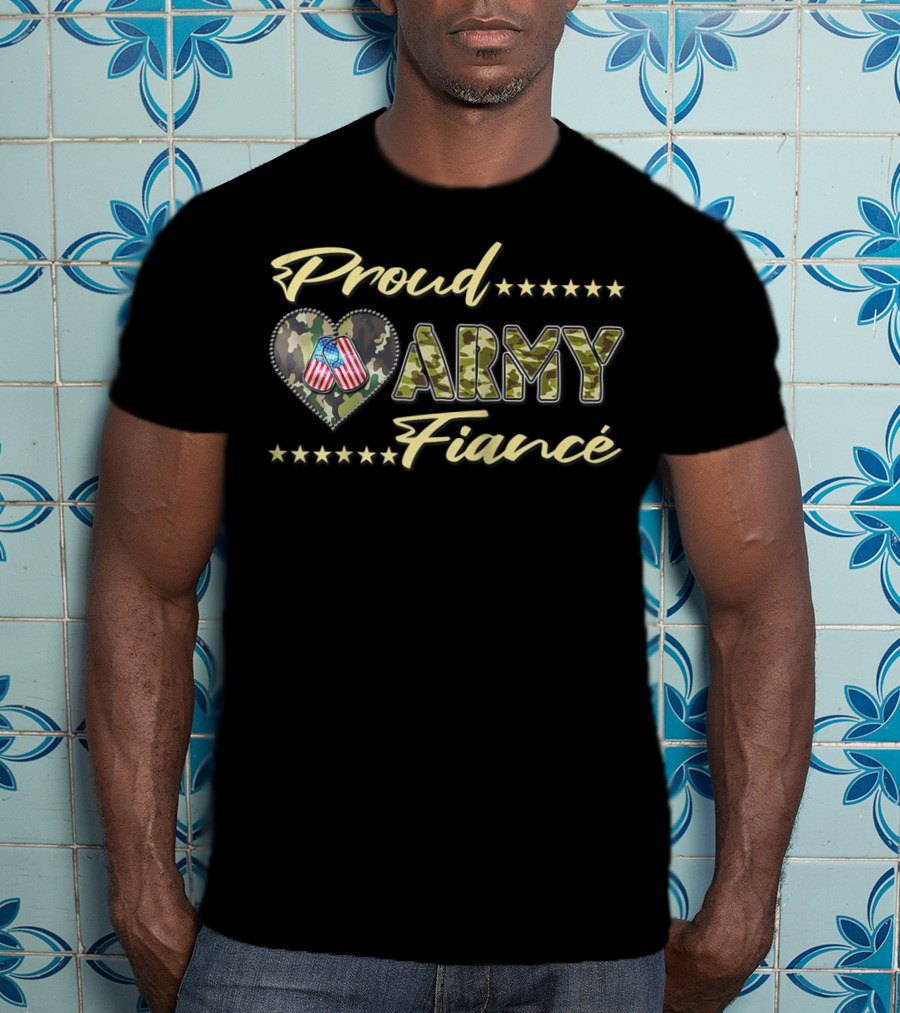 Proud Army Fiancé Camo Heart US Flag Stars T-Shirt