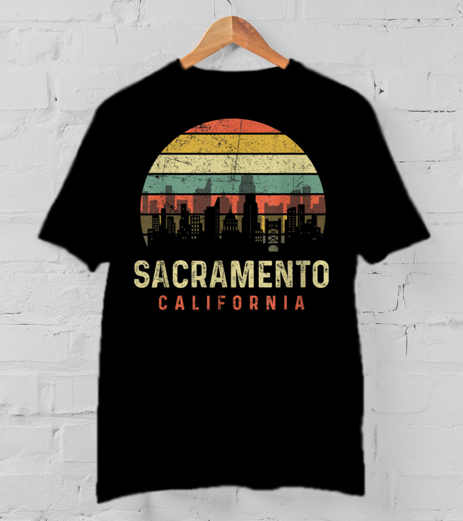 Sacramento California Skyline Vintage Sunset T-Shirt