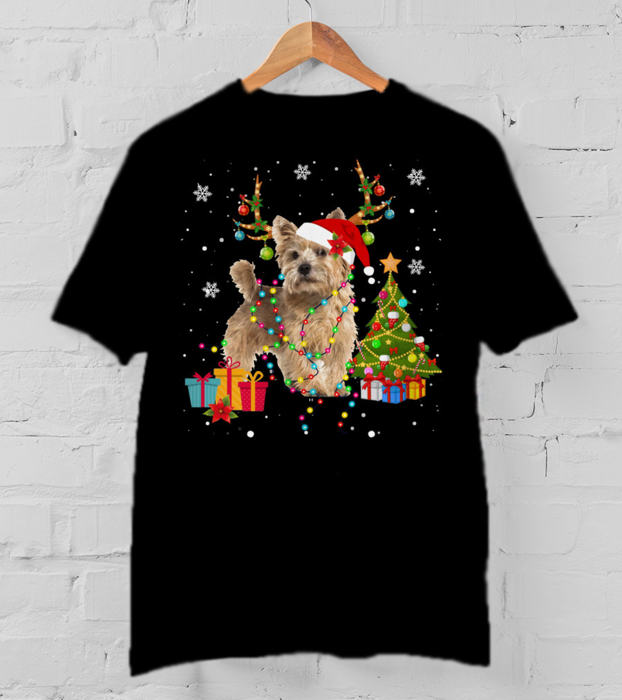 Norwich Terrier Christmas Lights Santa Hat Tree Presents Snowflakes T-Shirt