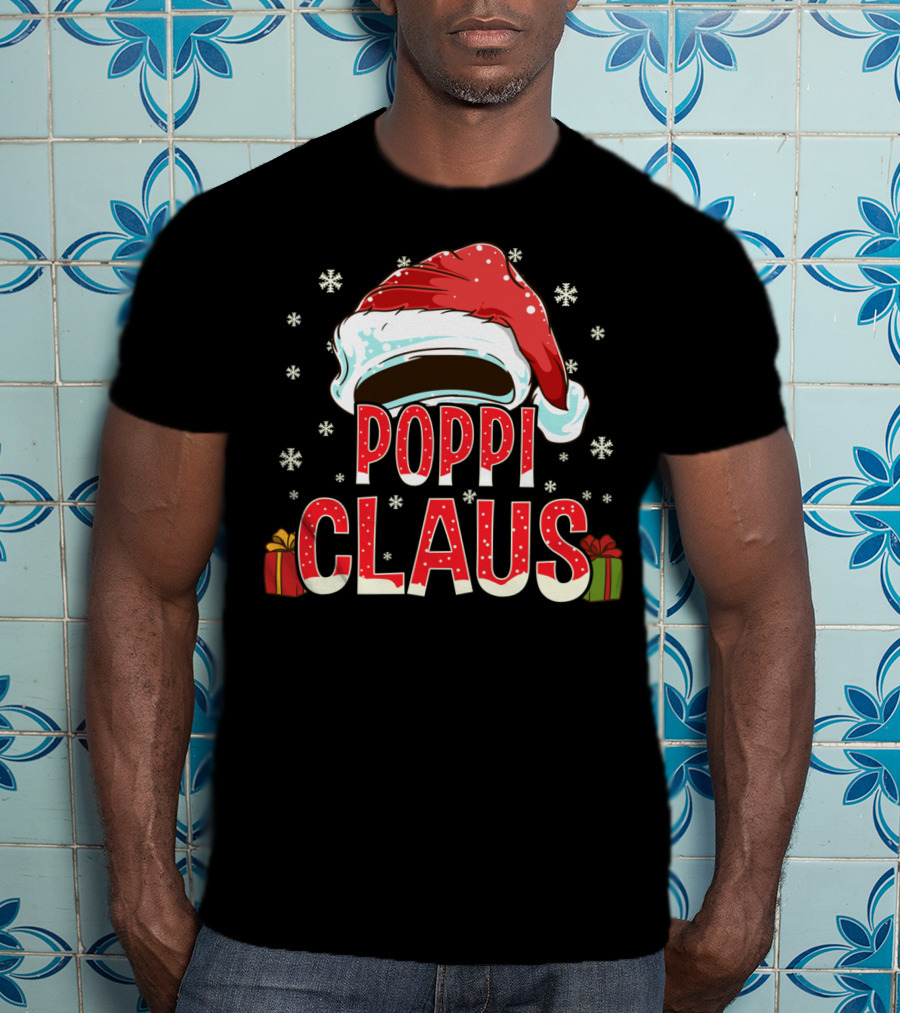 Poppi Claus Santa Hat Snowflakes Christmas Gifts T-Shirt