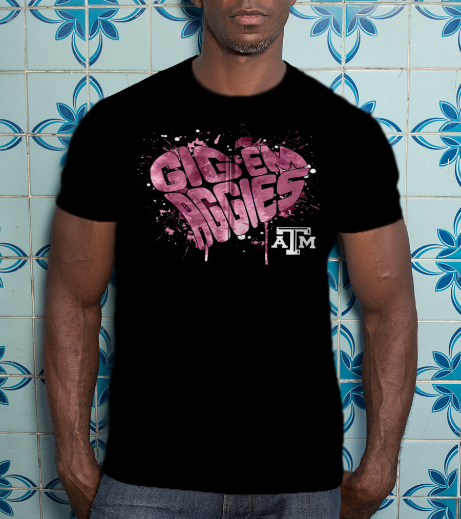 Gig 'Em Aggies Heart Shape Texas A&M T-Shirt