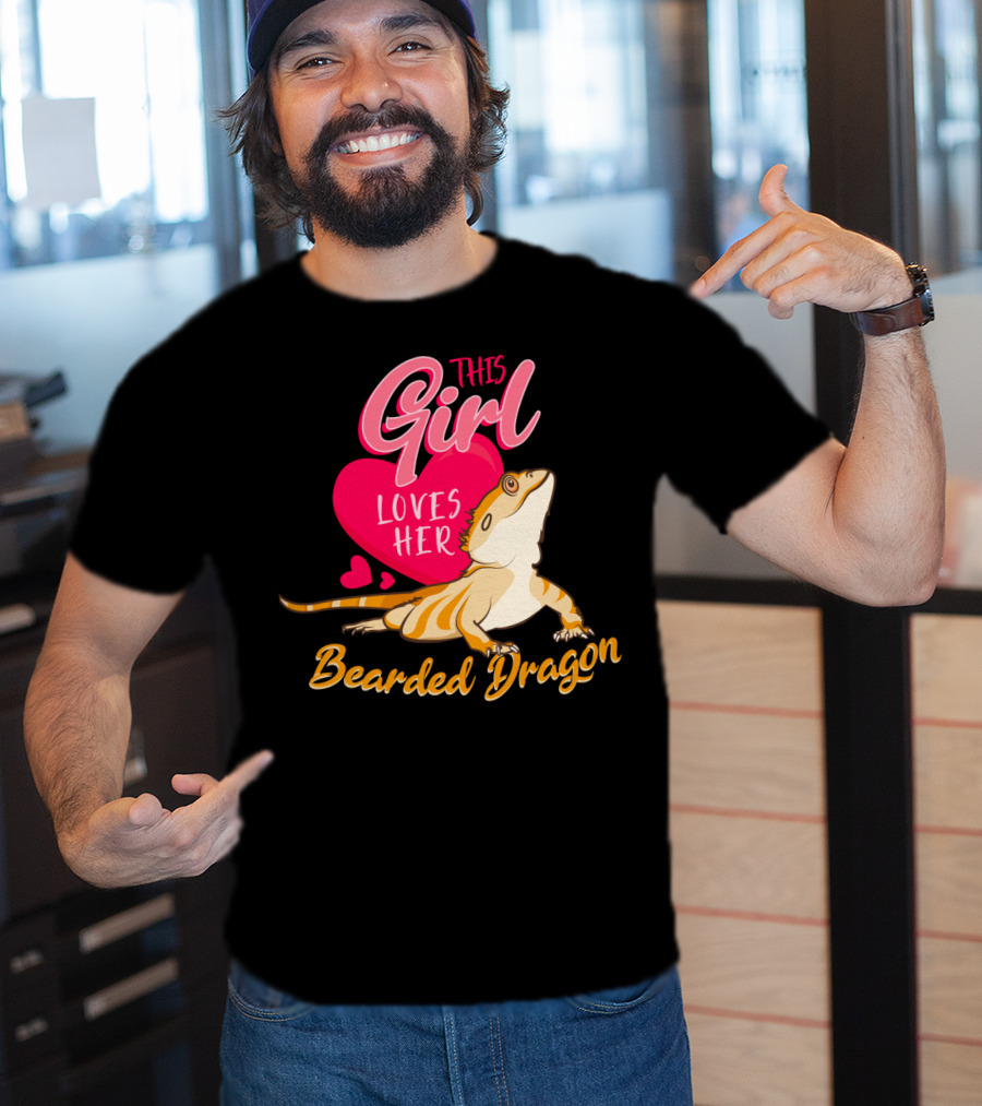 This Girl Loves Her Bearded Dragon With Heart And Cute Lizard T-Shirt