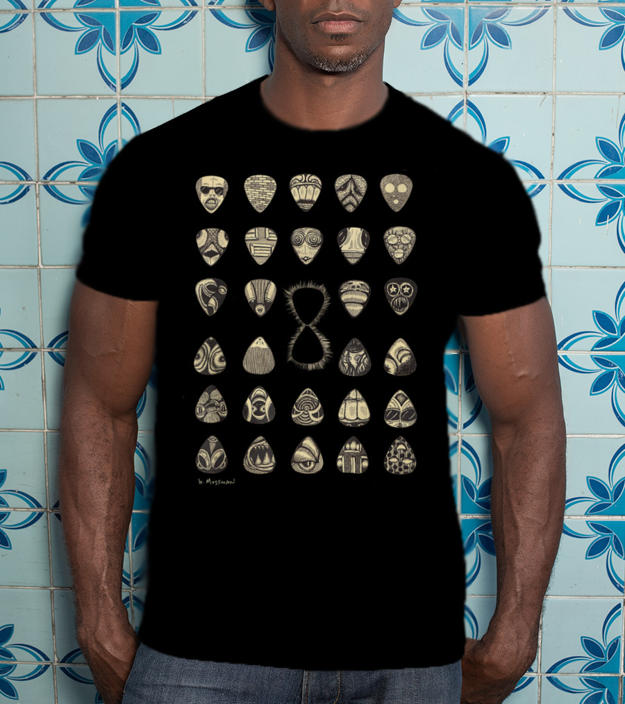 30 Guitar Bass Picks Plectrums Tribal Masks T-Shirt