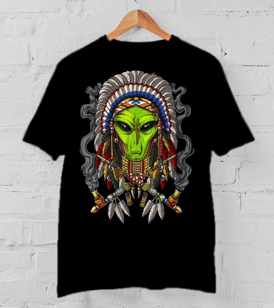 Alien Native American Chief Headdress Smoking Peace Pipes T-Shirt