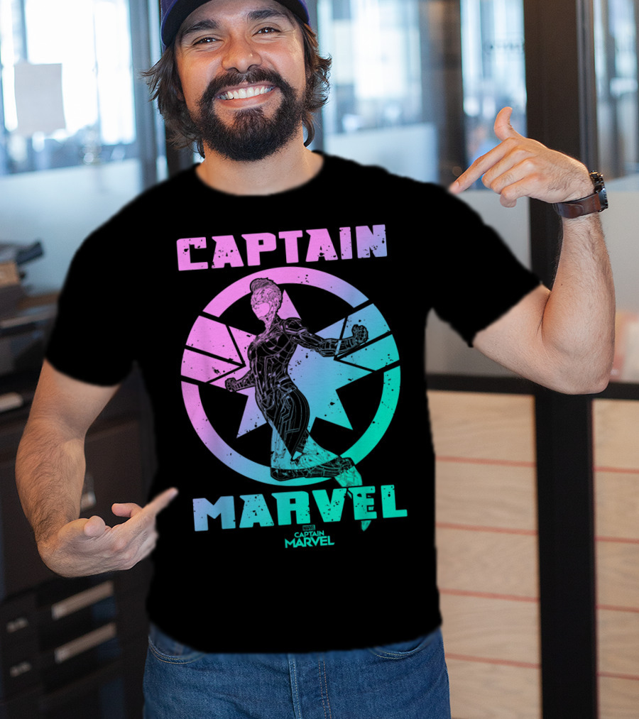 Captain Marvel Star Emblem Spectrum Heroine Pose T-Shirt