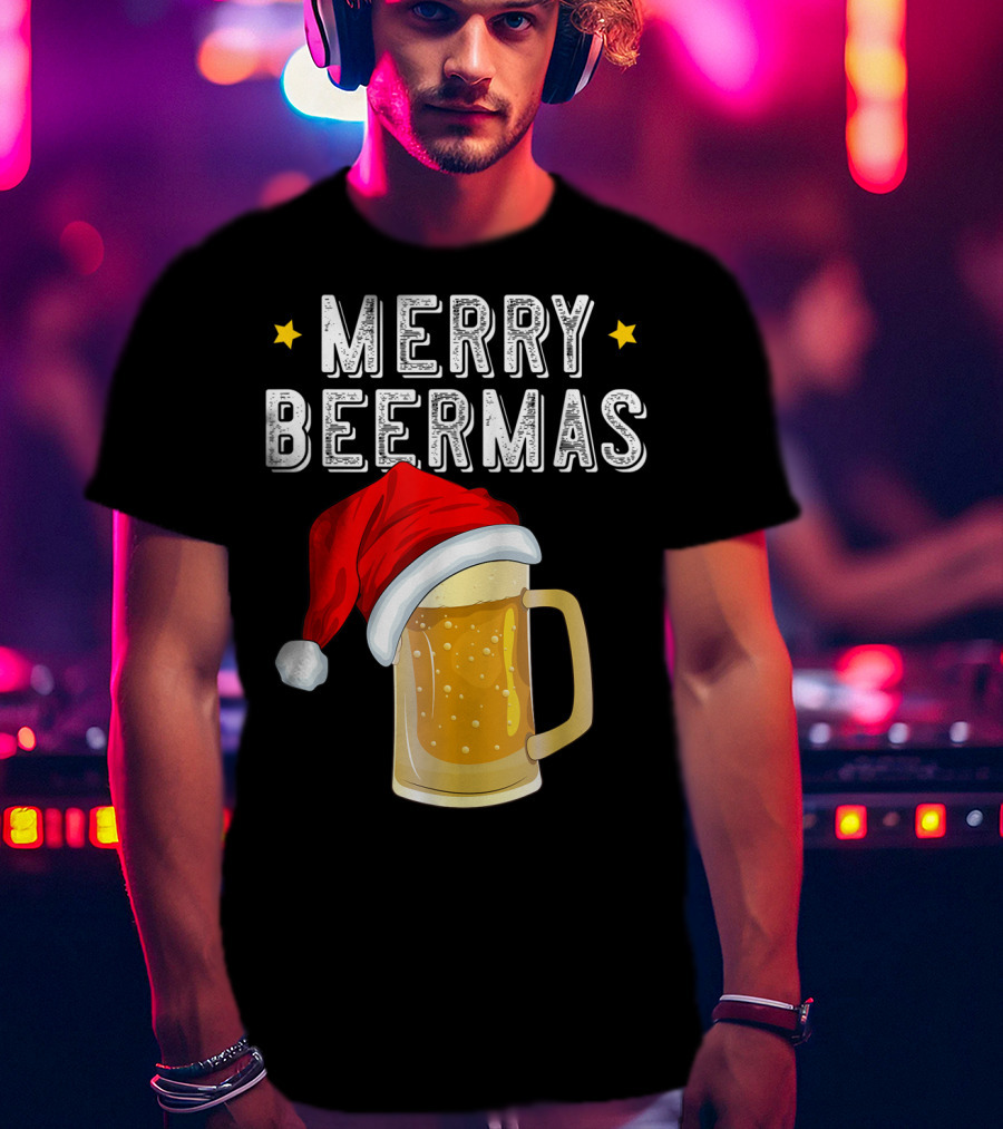 Merry Beermas Christmas Beer Santa Hat Beer Mug T-Shirt