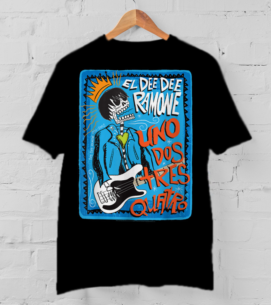 El Dee Dee Ramone Uno Dos Tres Quatro Skull Art With Crown And Heart Guitar T-Shirt