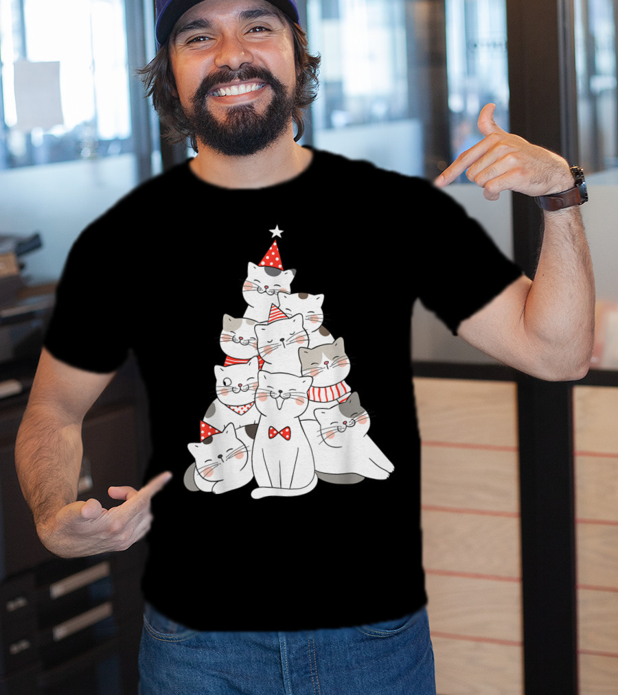 Funny Christmas Cats Xmas Tree New Year Party T-Shirt