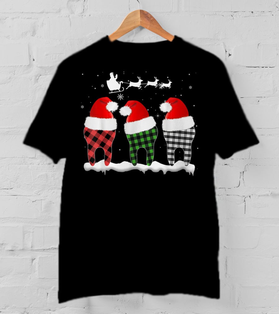 Funny Dentist Hygienists Christmas Pajama Santa Tooth Plaid T-Shirt