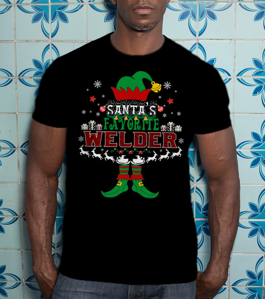 Santa's Favorite Welder Elf Xmas Reindeer Snowflakes Gifts T-Shirt