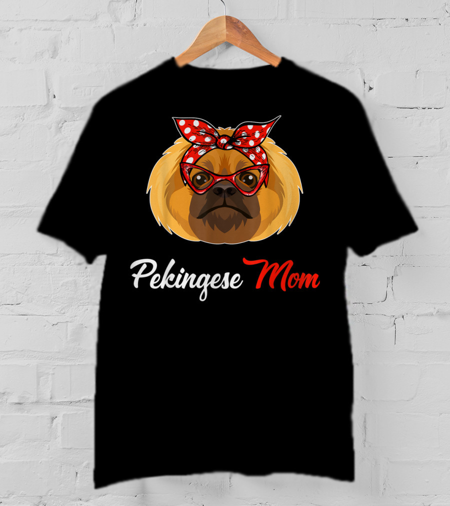 Pekingese Mom With Bandana And Glasses T-Shirt