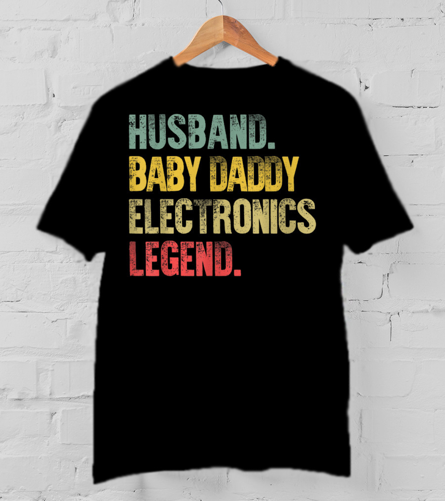 Husband Baby Daddy Electronics Legend Mens Funny Vintage T-Shirt