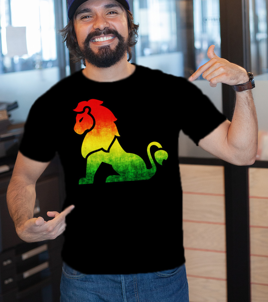Rasta Flag Reggae Lion Jamaica T-Shirt