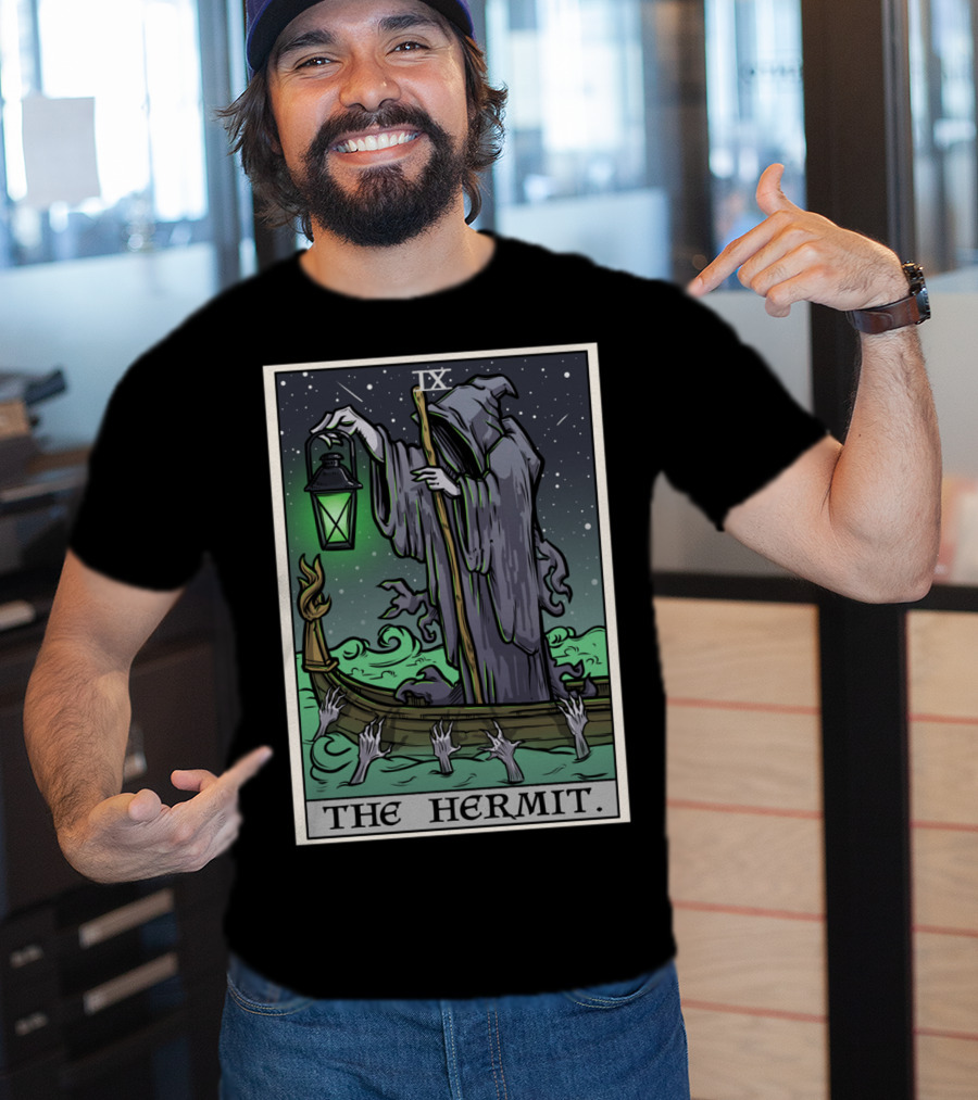 The Hermit Tarot Card IX Gothic Halloween Grim Lantern Boat T-Shirt