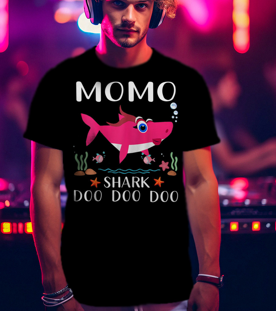 Momo Shark Doo Doo Doo Grandma T-Shirt