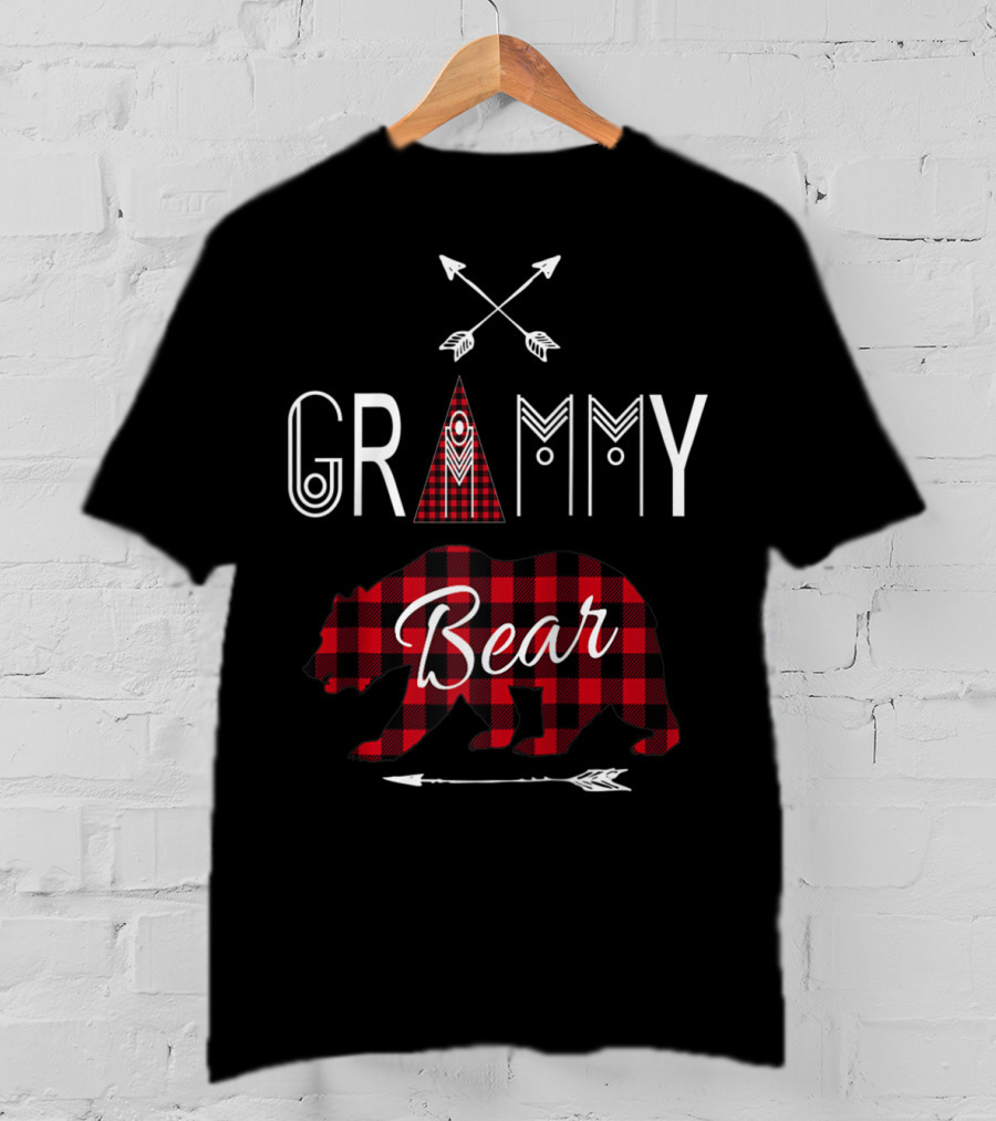 Grammy Bear Buffalo Plaid Family Vacation Rustic Arrow T-Shirt