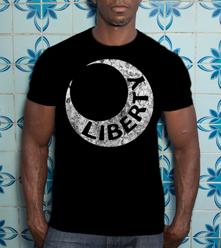 Liberty Moultrie Flag Of Defiance Classic Crescent T-Shirt