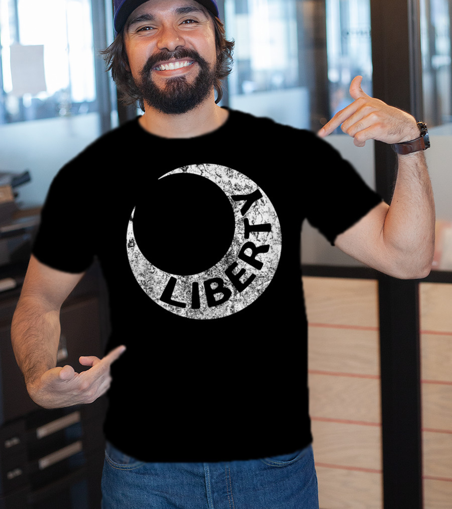 Liberty Moultrie Flag Of Defiance Classic Crescent T-Shirt