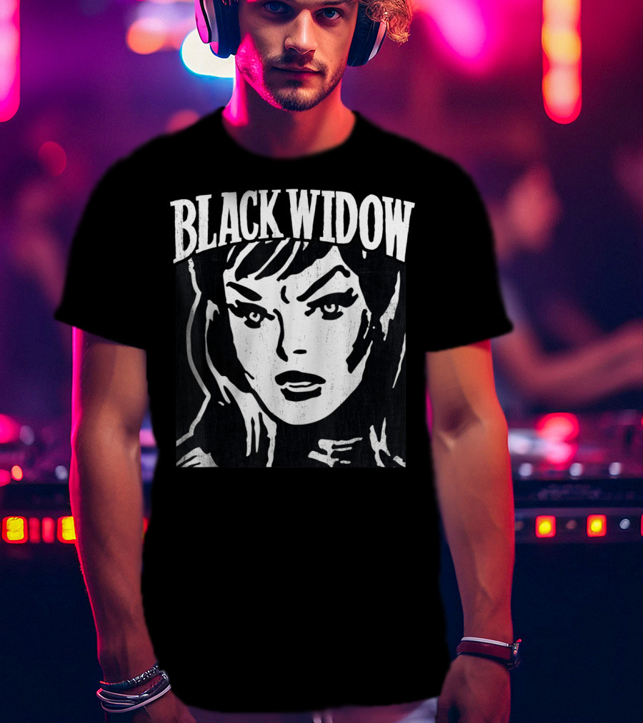 BLACK WIDOW Classic Marvel Comic Closeup T-Shirt