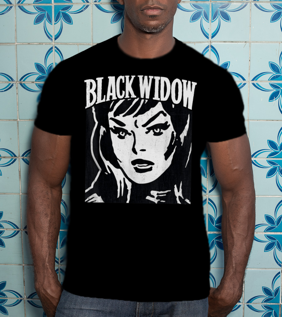 BLACK WIDOW Classic Marvel Comic Closeup T-Shirt