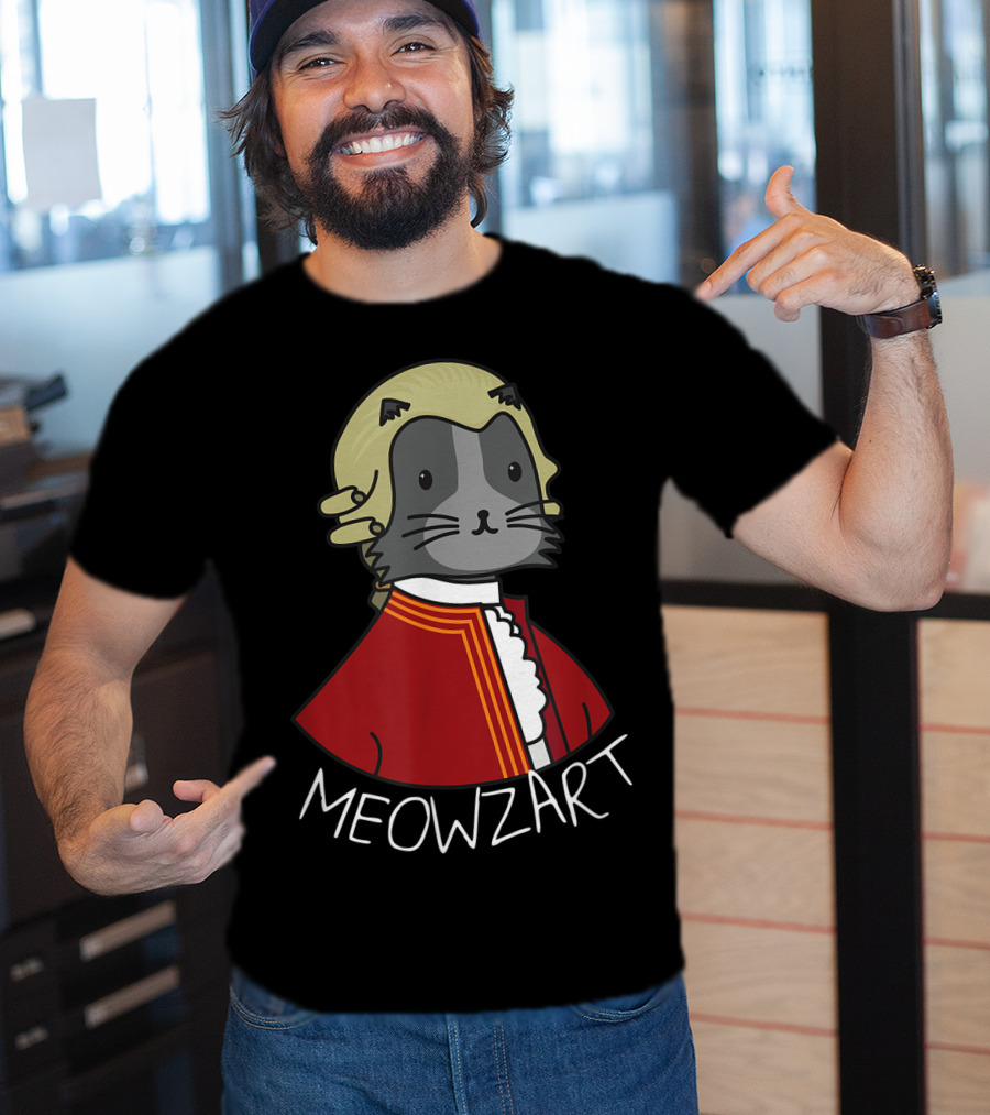 Meowzart Funny Cat Classic Music Mozart With Red Coat And Wig T-Shirt