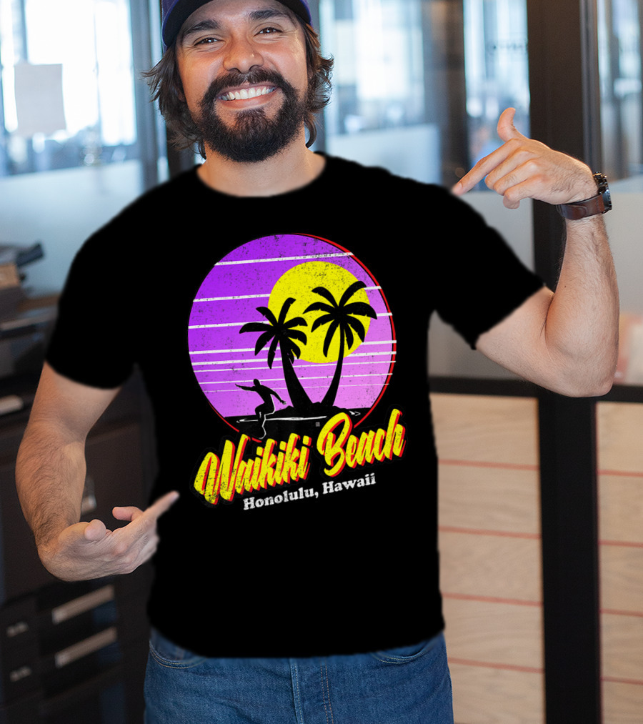 Waikiki Beach Honolulu Hawaii Retro Surfer Vintage 80's Sunset Palms T-Shirt
