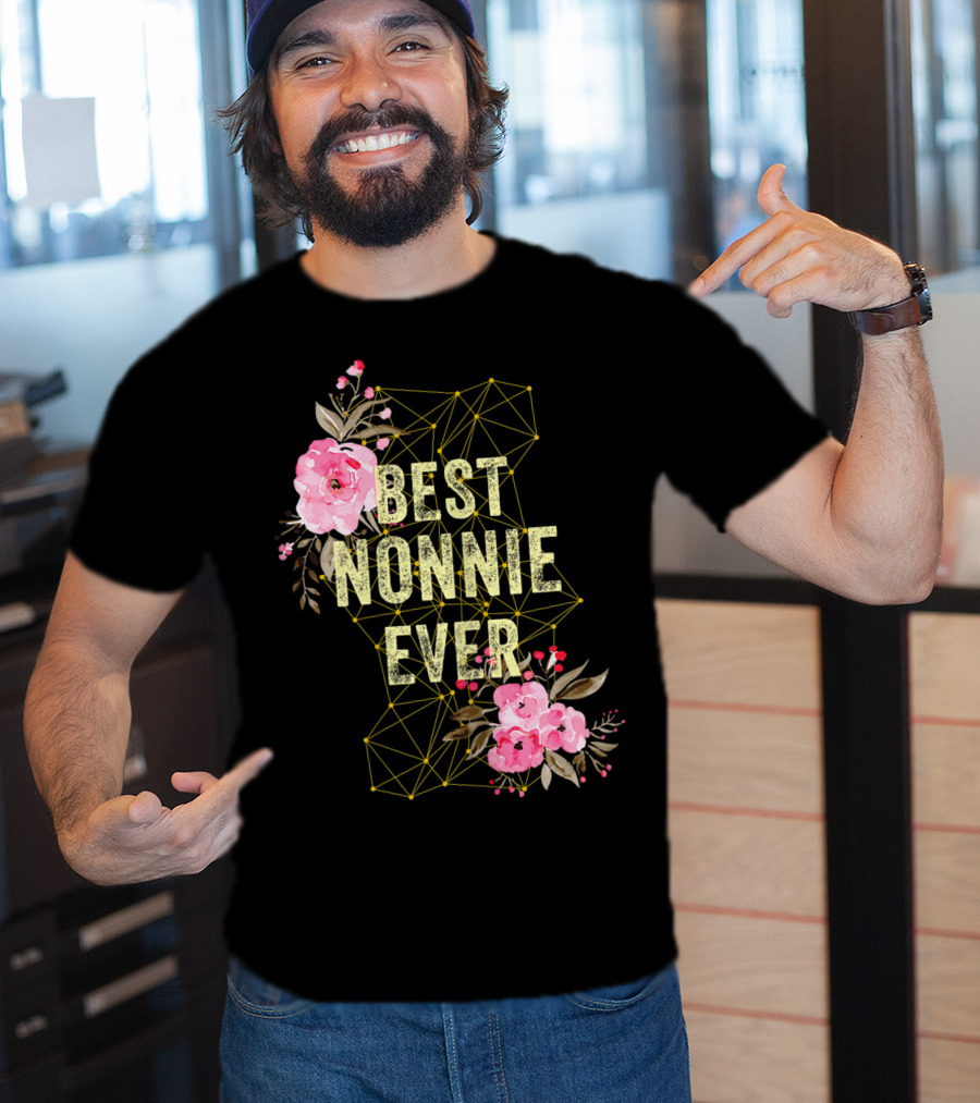 Best Nonnie Ever Floral Design Mothers T-Shirt