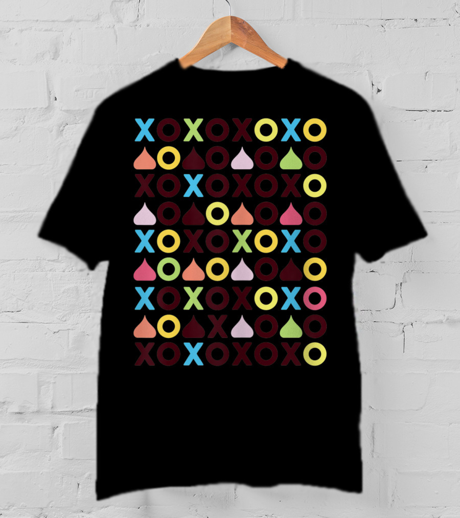 Hershey's Kisses Classic Look XOXO T-Shirt