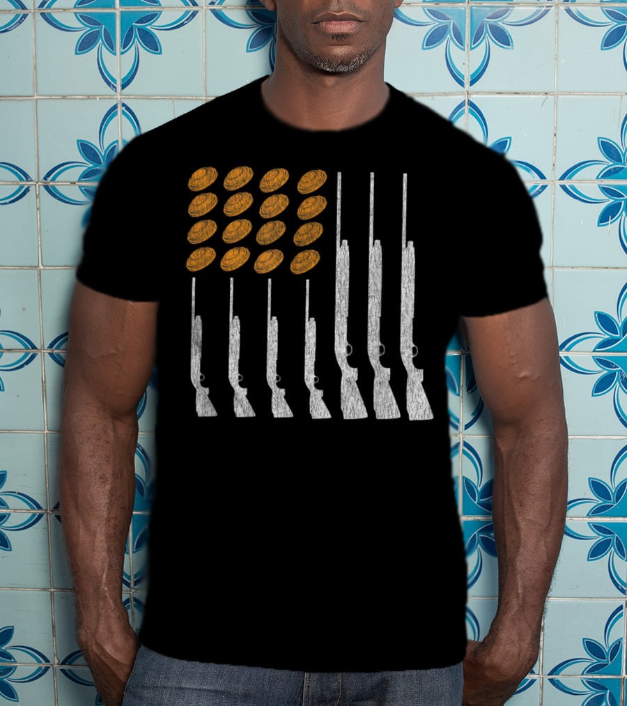 Clay Target Shooting Trap Skeet American Flag Shotguns T-Shirt