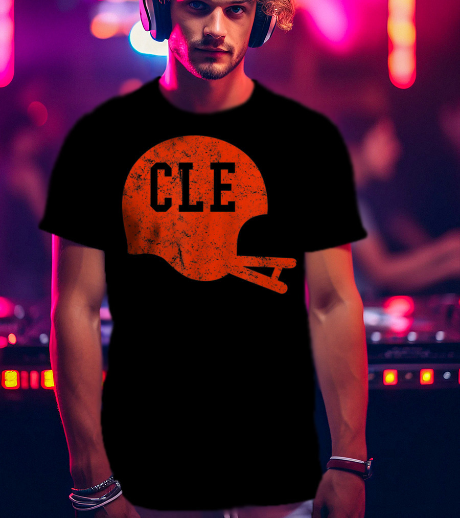 Cleveland Ohio Football CLE Vintage Helmet T-Shirt