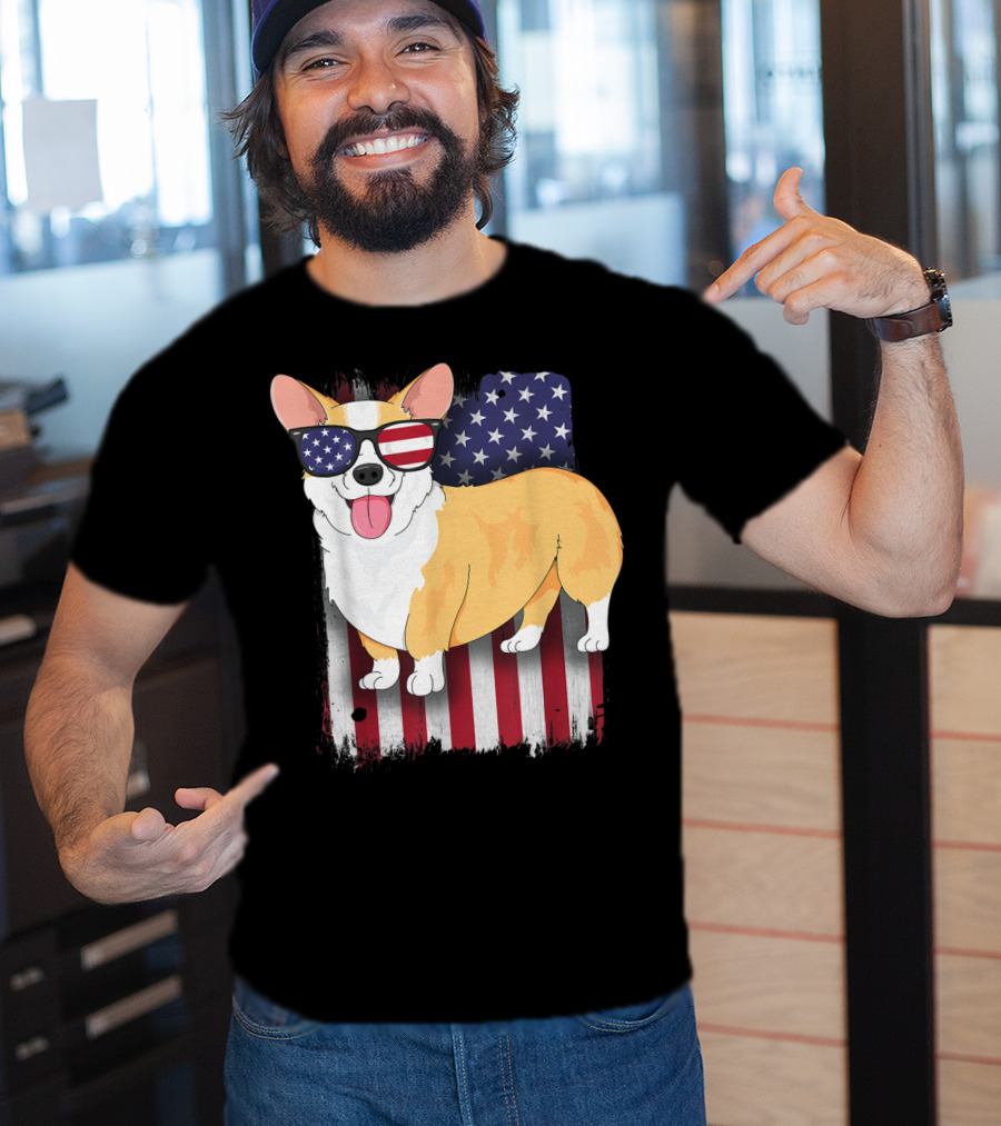 Corgi With Sunglasses American Flag Background T-Shirt