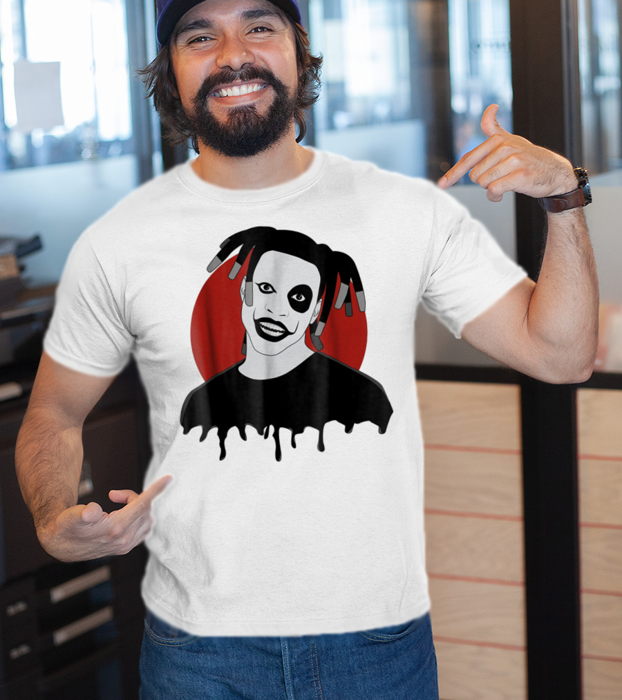 Denzel Curry Smiling Monochrome Portrait With Dreadlocks And Red Circle Background T-Shirt