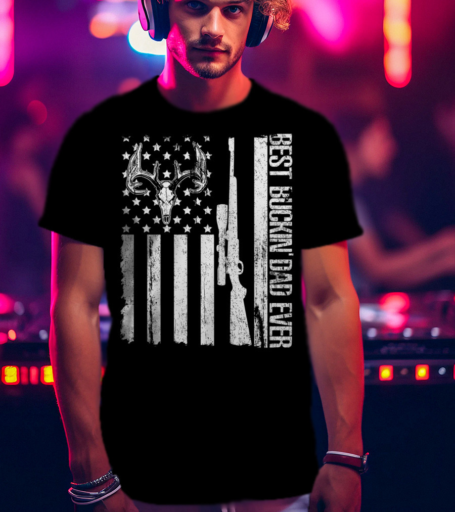 Deer Hunting US Flag Best Buckin Dad Ever Vintage Rifle Buck Antlers T-Shirt