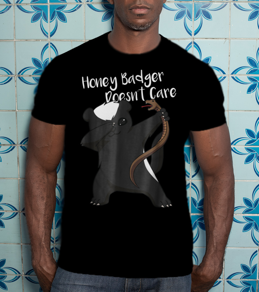 Honey Badger Doesn't Care Funny Animal Dabbing With Snake T-Shirt