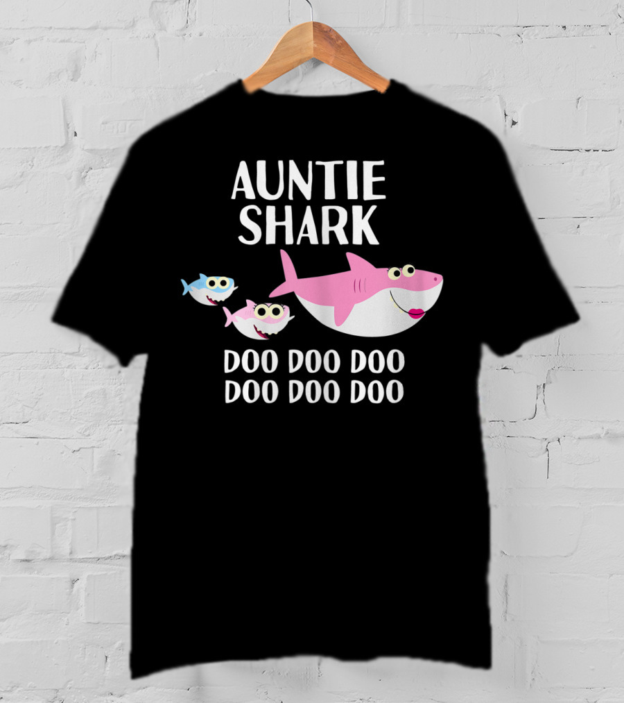 Auntie Shark Doo Doo Mother's Day Catchy Family Fun T-Shirt