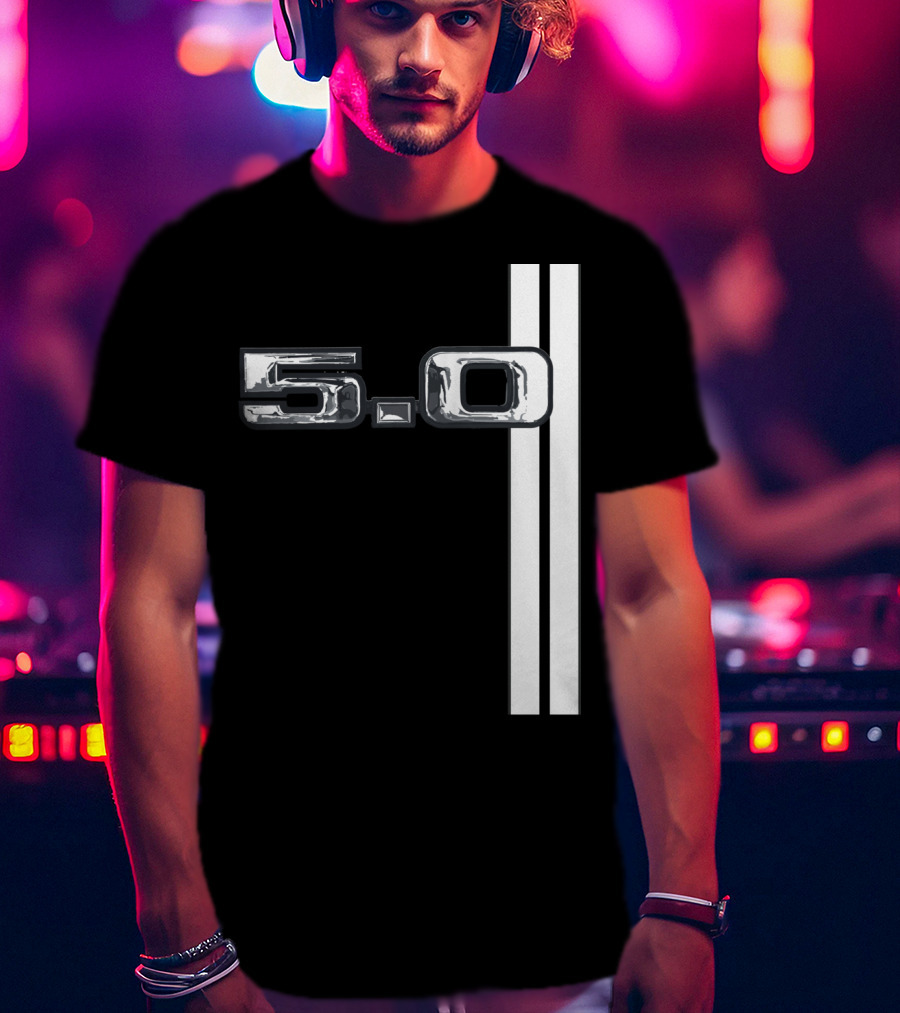 5.0 Racing Stripe Classic Car T-Shirt