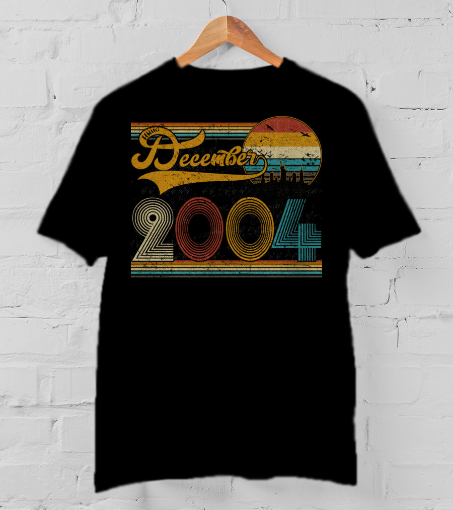Vintage December 2004 Retro Sunset T-Shirt