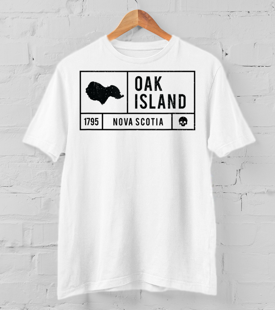 Oak Island 1795 Nova Scotia Map Skull T-Shirt