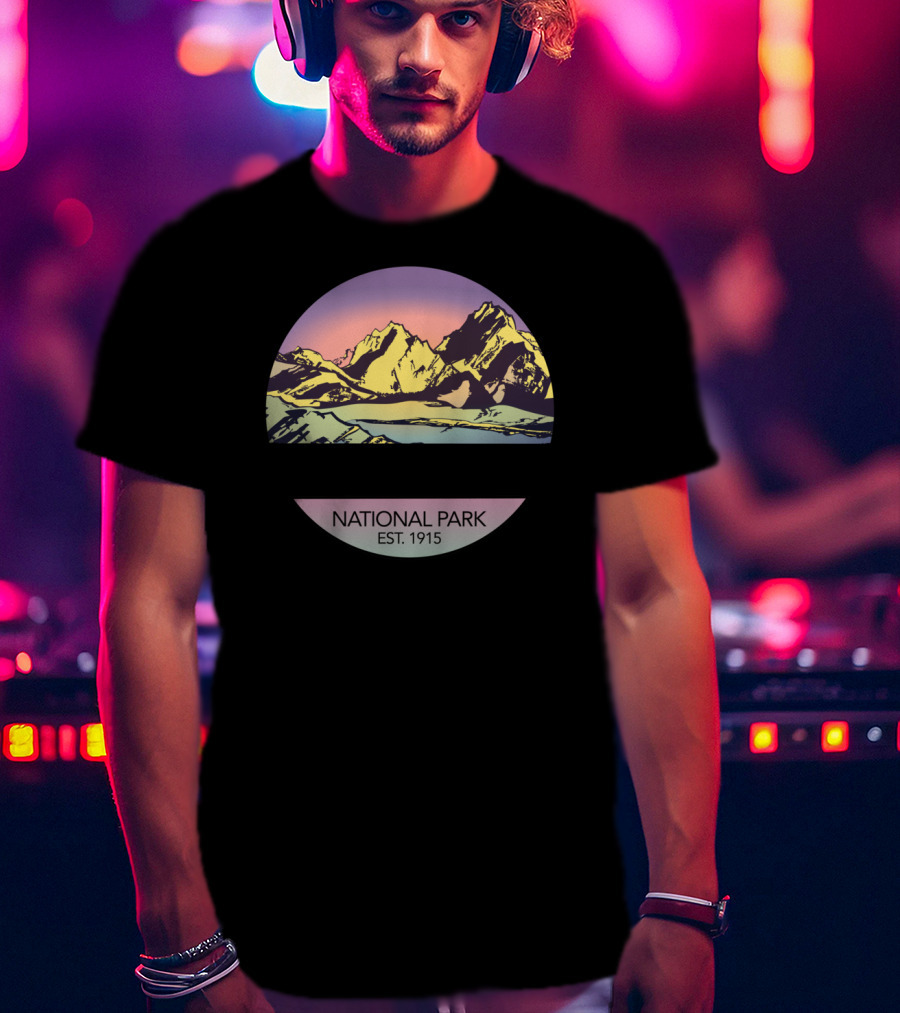 Rocky Mountain National Park Est. 1915 Retro Vintage Rocky Mountain T-Shirt