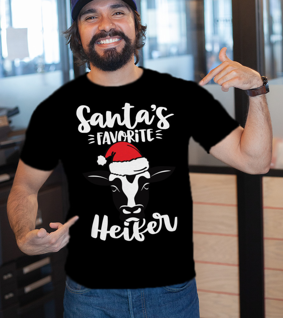 Santa's Favorite Heifer Cow Cattle Farmer Christmas Santa Hat T-Shirt