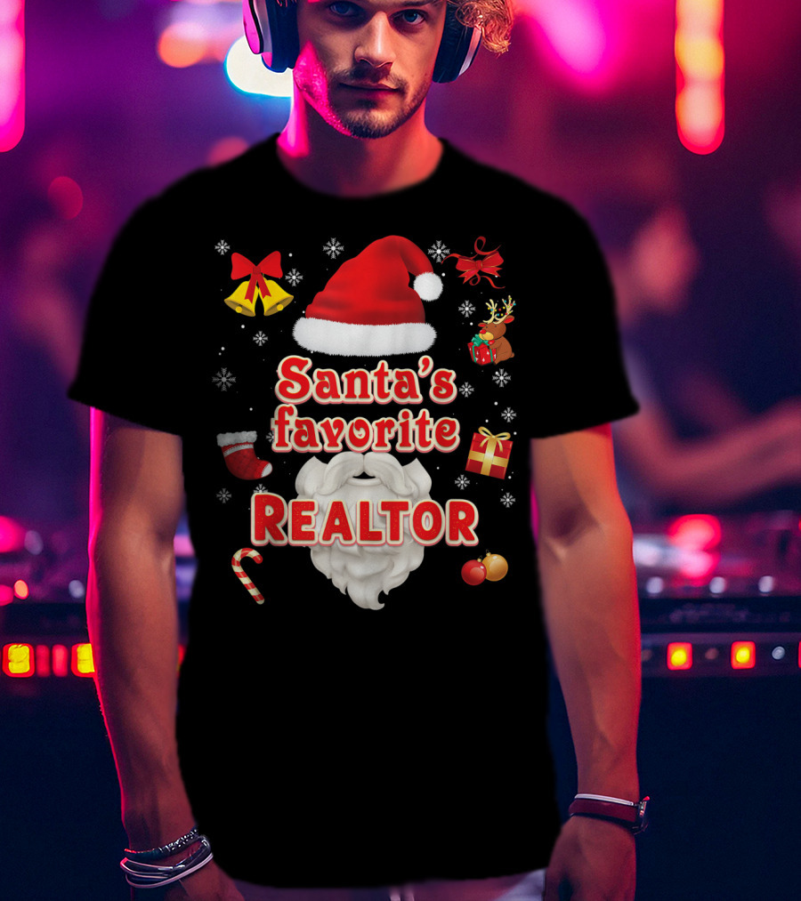 Santa's Favorite Realtor Christmas Cute Santa Hat Bells Reindeer Gift Snowflakes T-Shirt