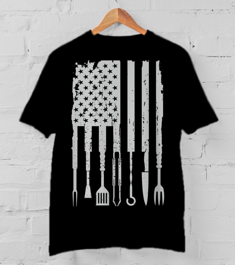 Vintage BBQ Smoker Grilling Barbecue Pitmaster American Flag Tools T-Shirt