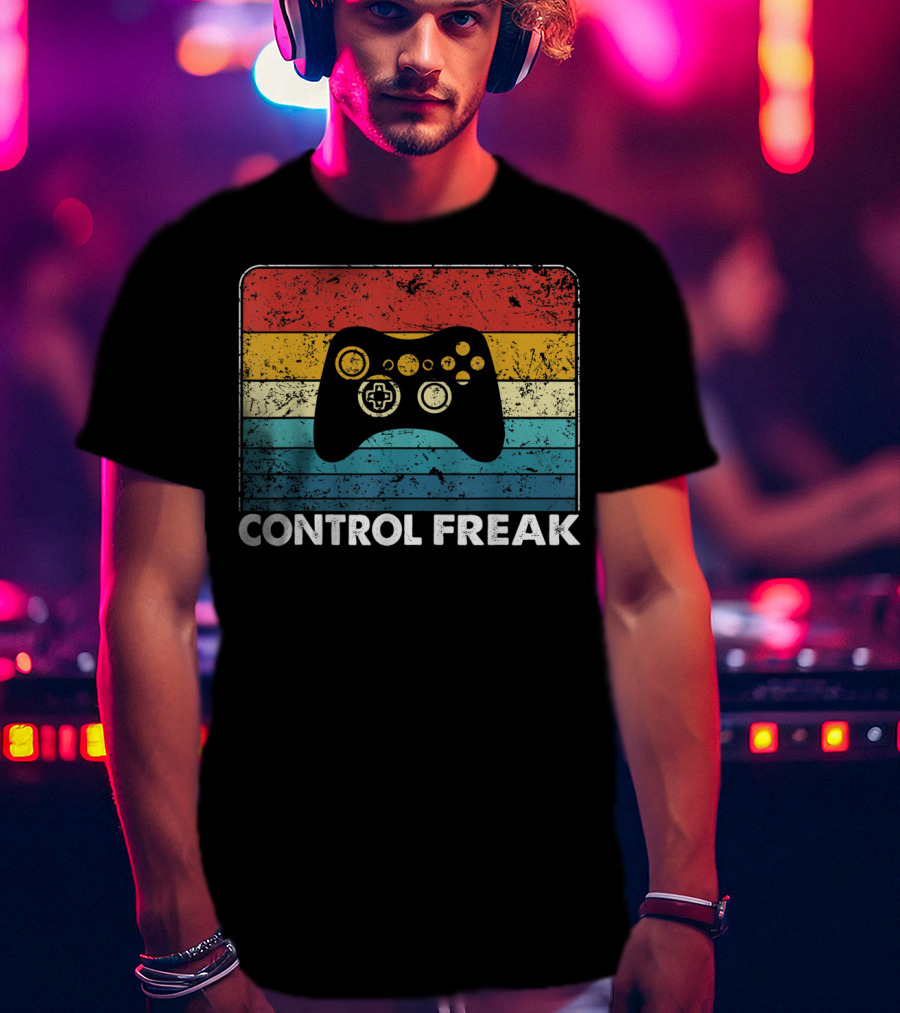 Control Freak Vintage Video Game Controller Retro Stripes T-Shirt