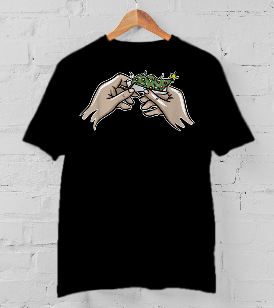 Weed Marijuana Xmas Tree Ornaments Hands Rolling Christmas T-Shirt