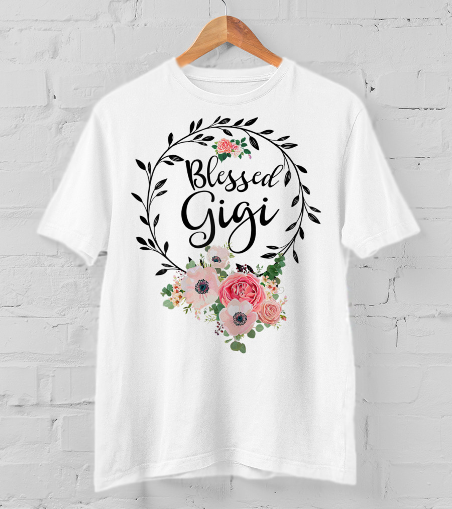 Blessed Gigi Floral Grandma Mother's With Pink And White Flowers T-Shirt