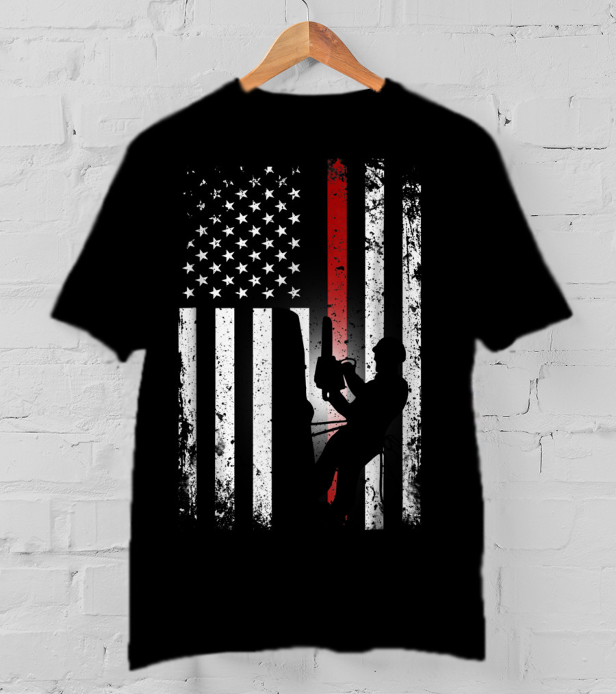 Patriotic Arborist Distressed American Flag With Climber And Chainsaw T-Shirt